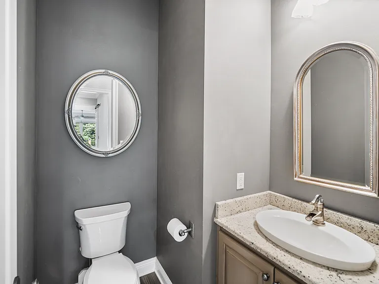 125 Chestnut Rdg — Photo 37