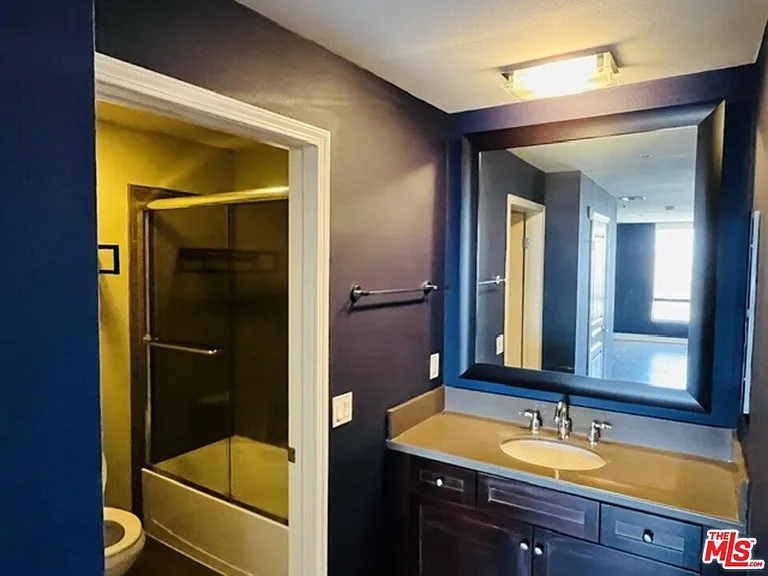 7320 Hawthorn Ave #308 — Photo 5