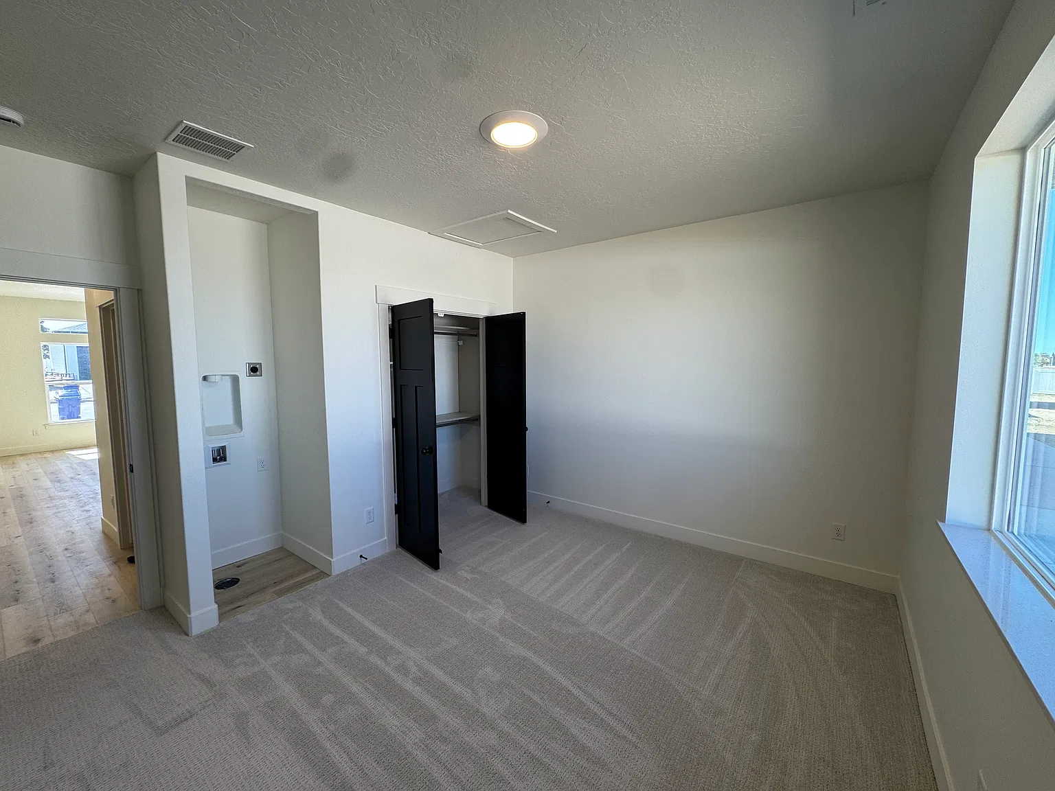 1 bed, 600 sqft, $1,250 — Photo 4