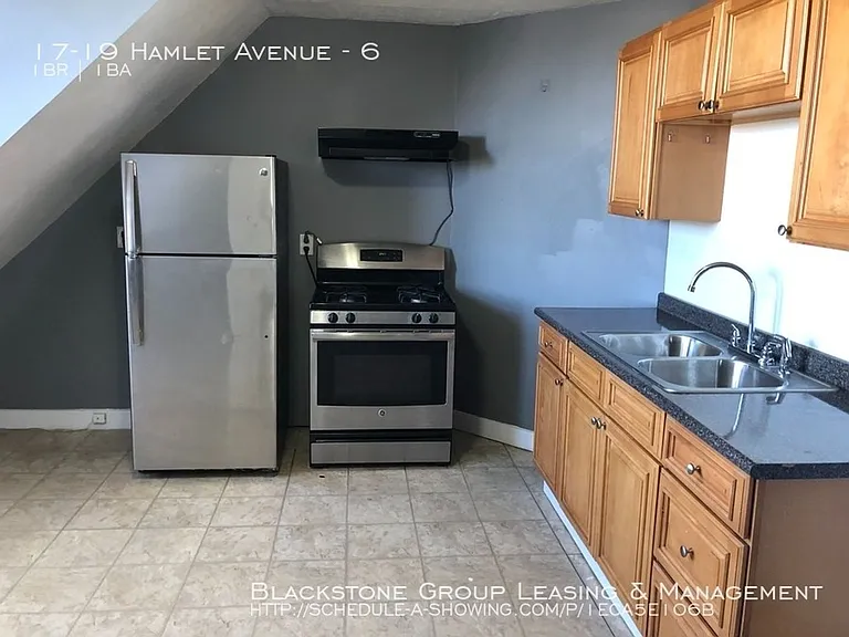 17-19 Hamlet Ave — Photo 2