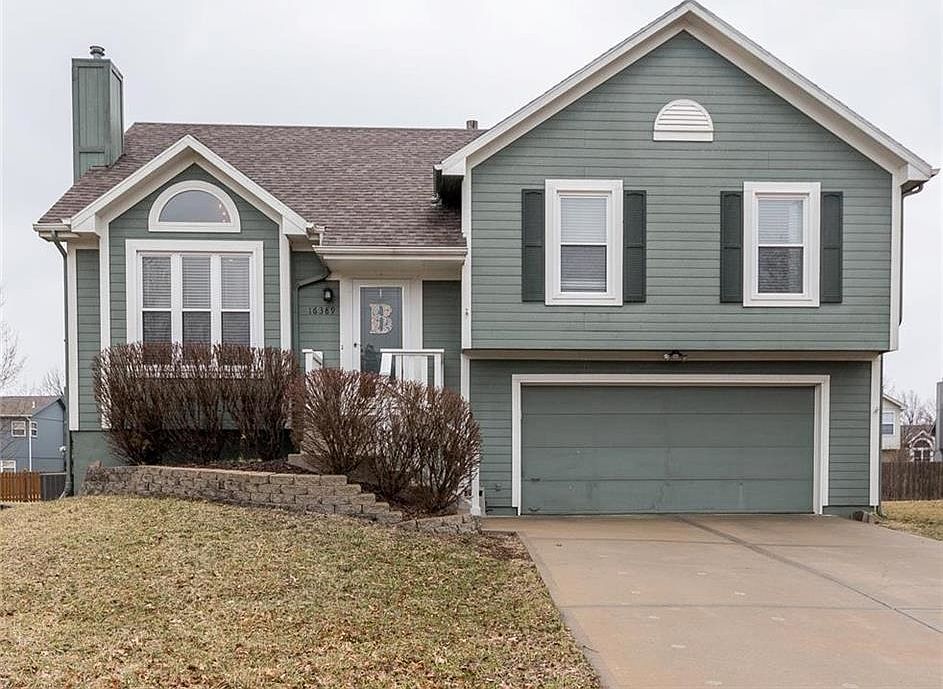 Welcome to 16389 S. Sunset St. - Olathe, Ks.