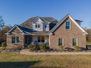 1416 Brook Dr, Columbia, TN 38401