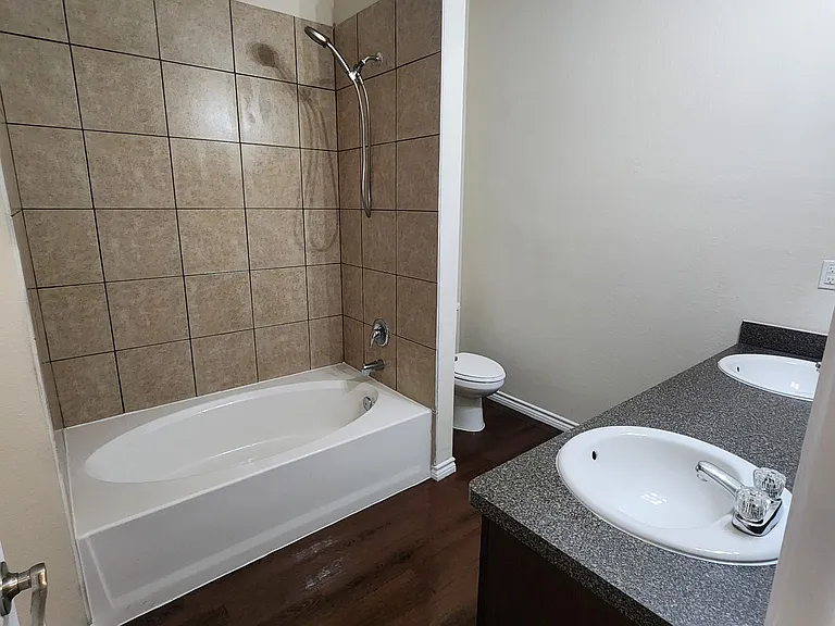 5516 Del Rey Dr — Photo 6