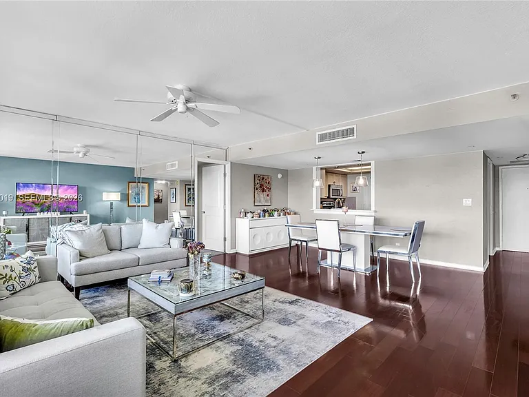 3200 Port Royale Dr N #2103 — Photo 9