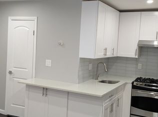 254 E Broadway APT 2, Long Beach, NY 11561
