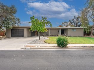 2121 E Lemmon Way, Hanford, CA 93230