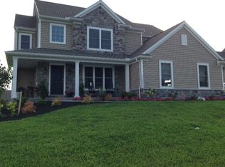 172 Amsterdam Rd, Lancaster, PA 17603