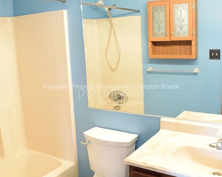 310 Cobb Island Ct — Photo 14