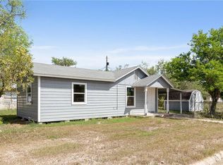 525 Cameron St, Mercedes, TX 78570