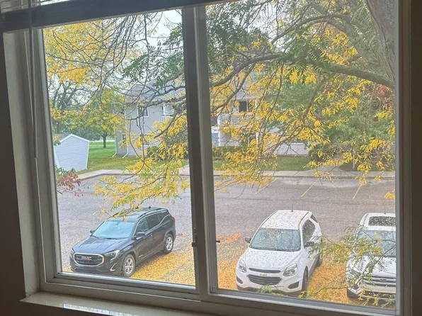 Hidden Glen Apartments