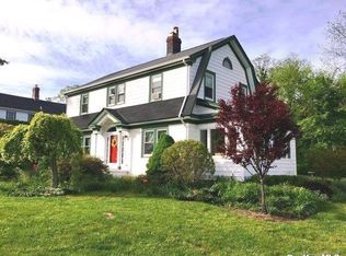 695 Rogers Rd, Southold, NY 11971