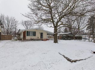 2052 Kenwood Dr, Flint, MI 48532