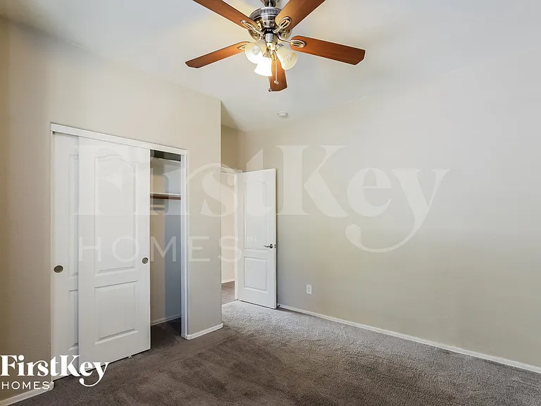 14251 W Crocus Dr — Photo 10