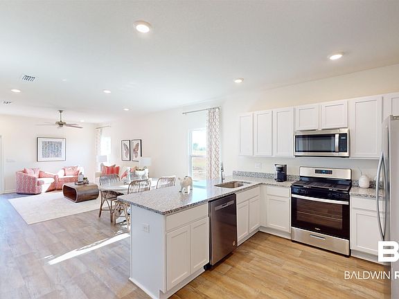 4th image of 13784 Shea Cir