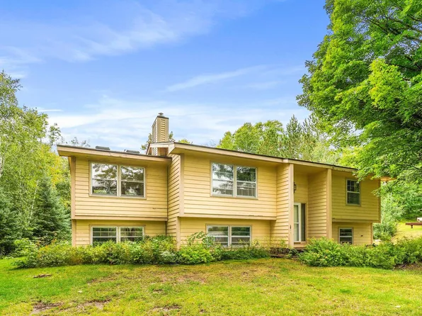 4858 Woodridge Dr, Hermantown, MN 55811