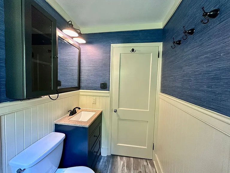 5909 George King Rd — Photo 10