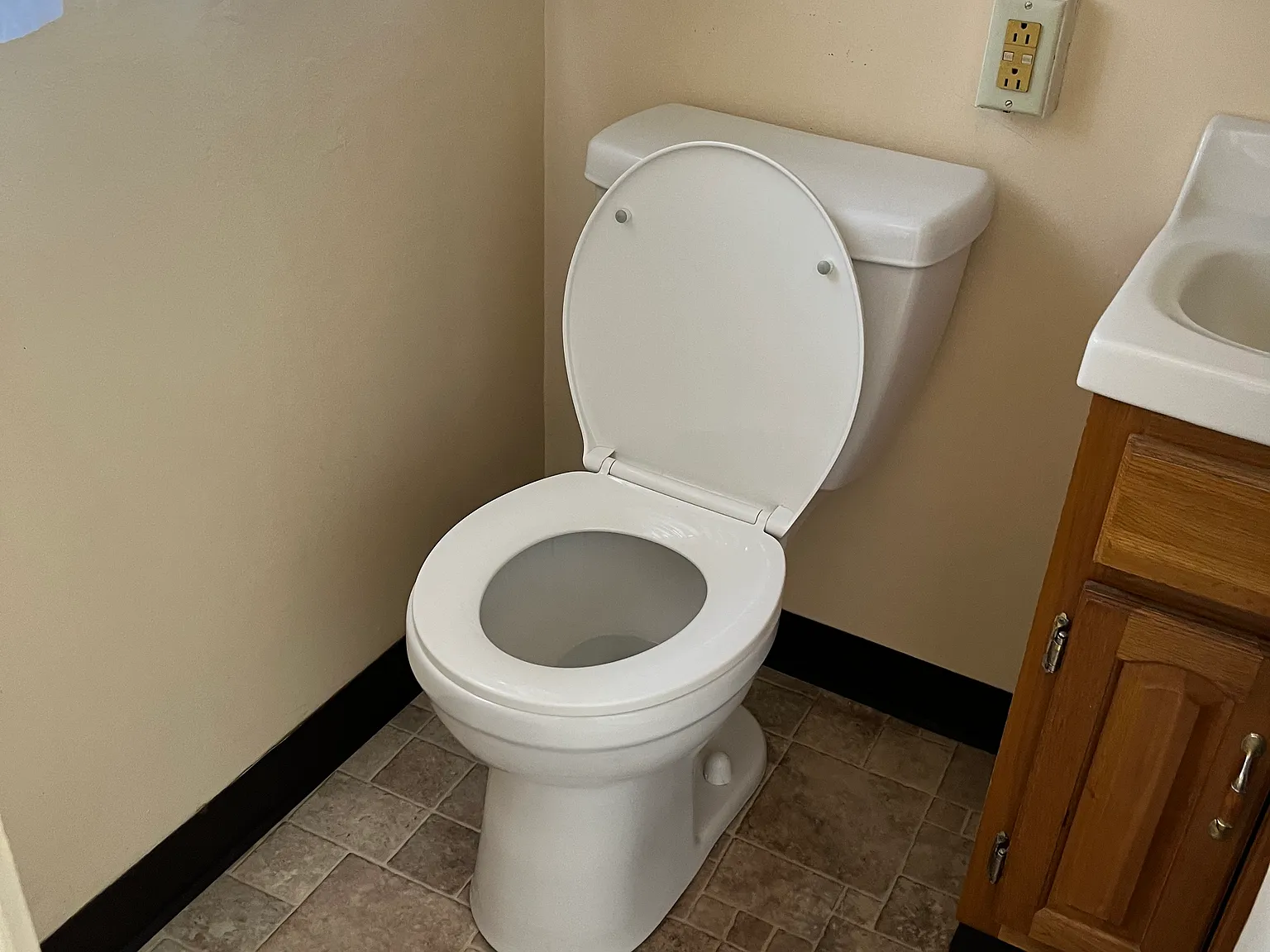 1 bed, $700 — Photo 3