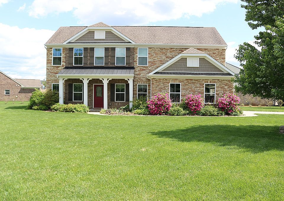 1st image of 1301 Oak Dr