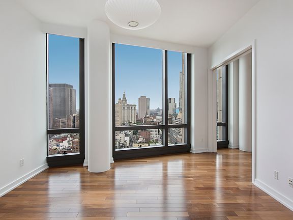 4th image of 101 Warren St APT 3060