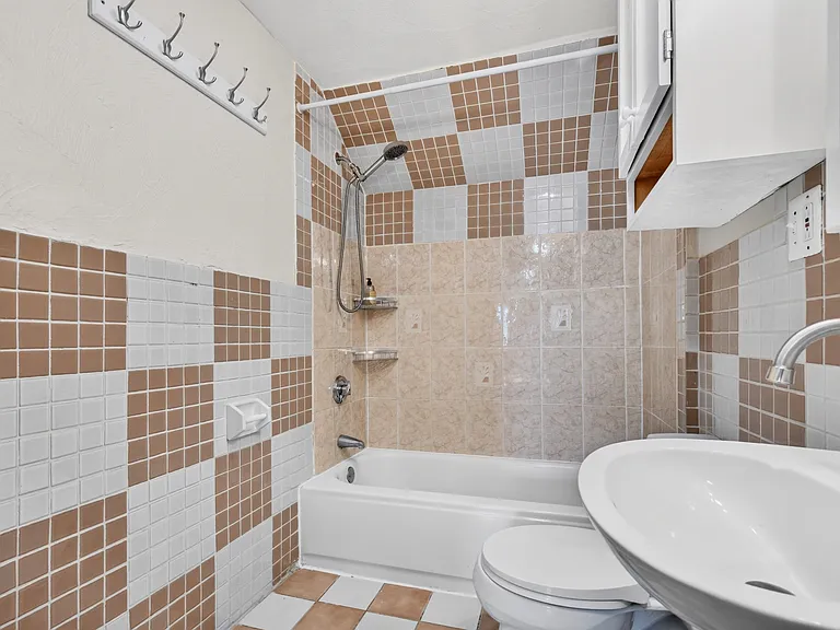 57 Linden Ave #3 — Photo 11