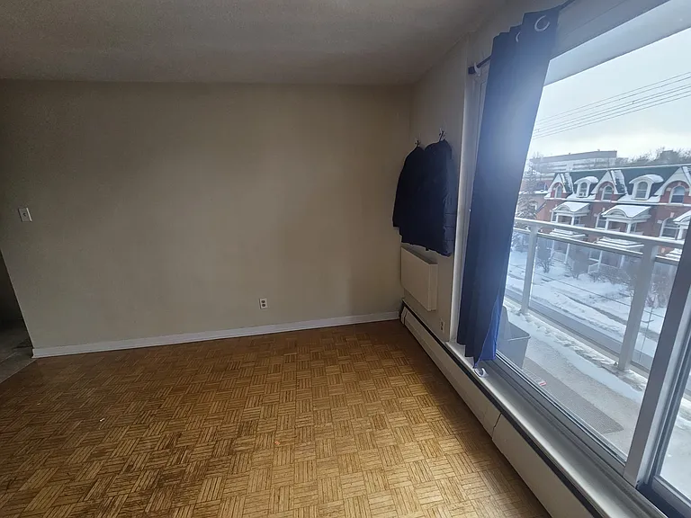 305 Nelson St #404 — Photo 2