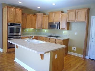 3rd image of 1781 Greywood Cir