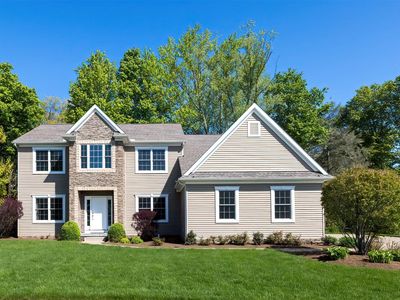 4884 N Wayside Dr, Erie, PA, 16505