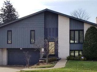 1612 Ohio Ave, White Oak, PA