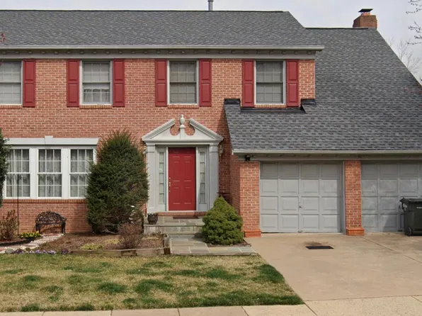 14120 Rock Canyon Dr, Centreville, VA 20121