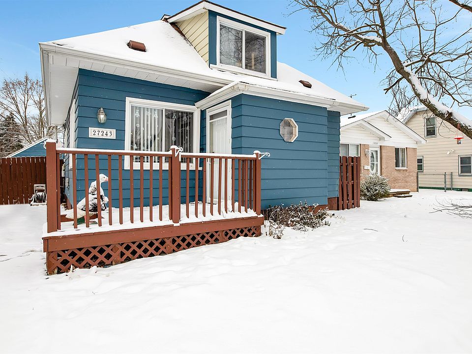 1st image of 27243 Collingwood St