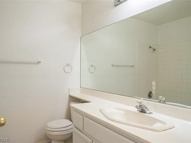 7608 Botany Bay Dr — Photo 14