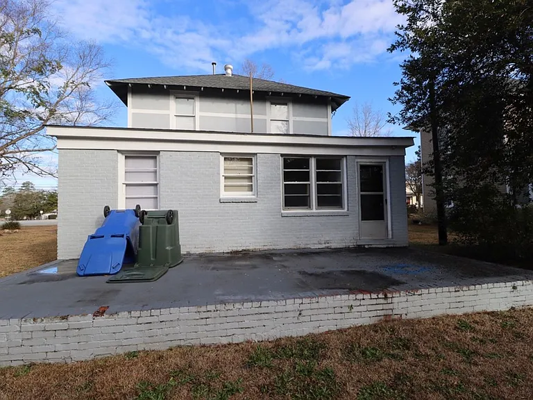 4910 Colonial Dr — Photo 21