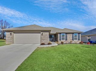 3626 Ebbets Dr, Evansville, IN 47725