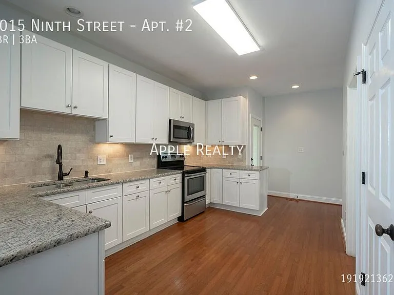 1015 9th St #2 — Photo 11
