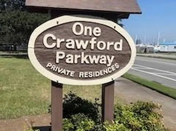 1 Crawford Cir Unit 906, Portsmouth, VA 23704