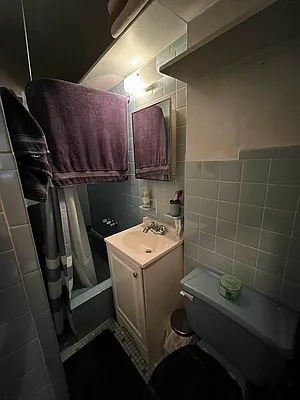 Rented by Salon Realty Corp | media 13