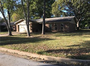 602 L St, Barling, AR 72923