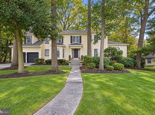 8 Yorkshire Dr, Voorhees, NJ 08043