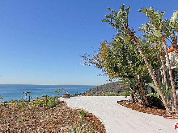 2nd image of 3925 Malibu Vista Dr