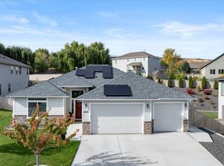 4840 Tillamook Dr, Richland, WA 99352