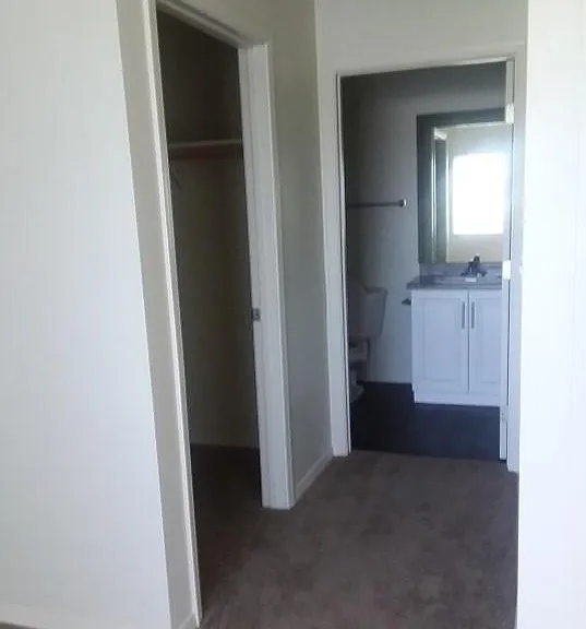 Eastridge Apartments — Photo 63