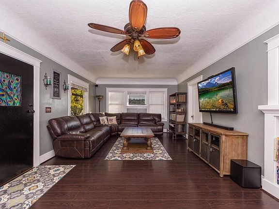 4th image of 5249 Live Oak View Ave