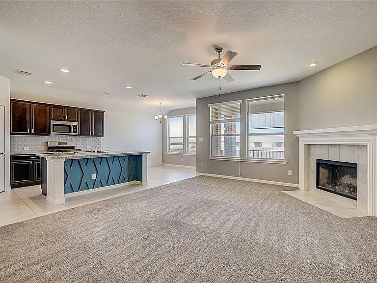 6736 Brindisi Pl — Photo 13
