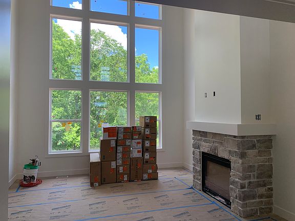 4th image of 6557 Ravine Point Dr NE