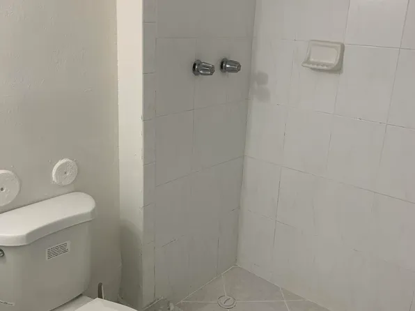 4255 N University Drive #106, Sunrise, FL 33351