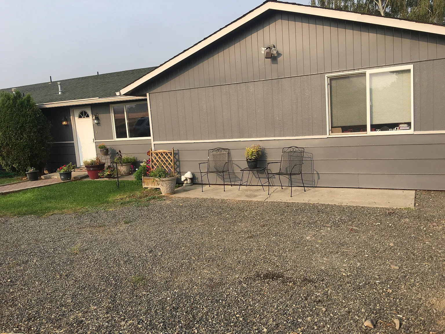 21 Perry Way photo 1