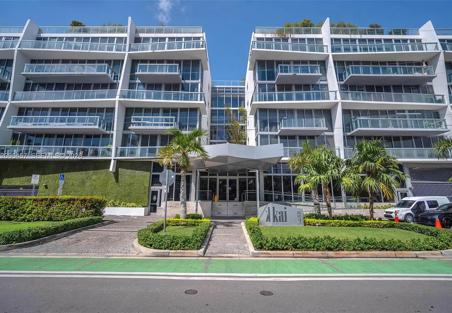 Kai At Bay Harbor Condo — Photo 2