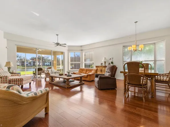 1875 Les Chateaux Blvd #104, NAPLES, FL 34109