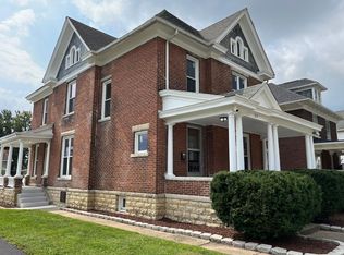 37 W Taylor St, Huntington, IN 46750