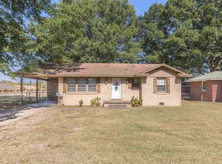 4844 E Juana Dr, Millington, TN 38053